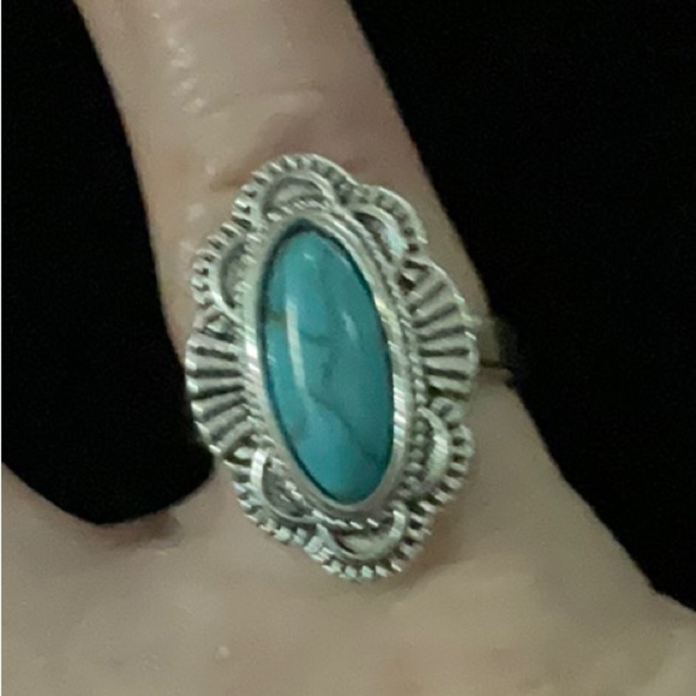 Silver Toned Turquoise Ring Size 5.5